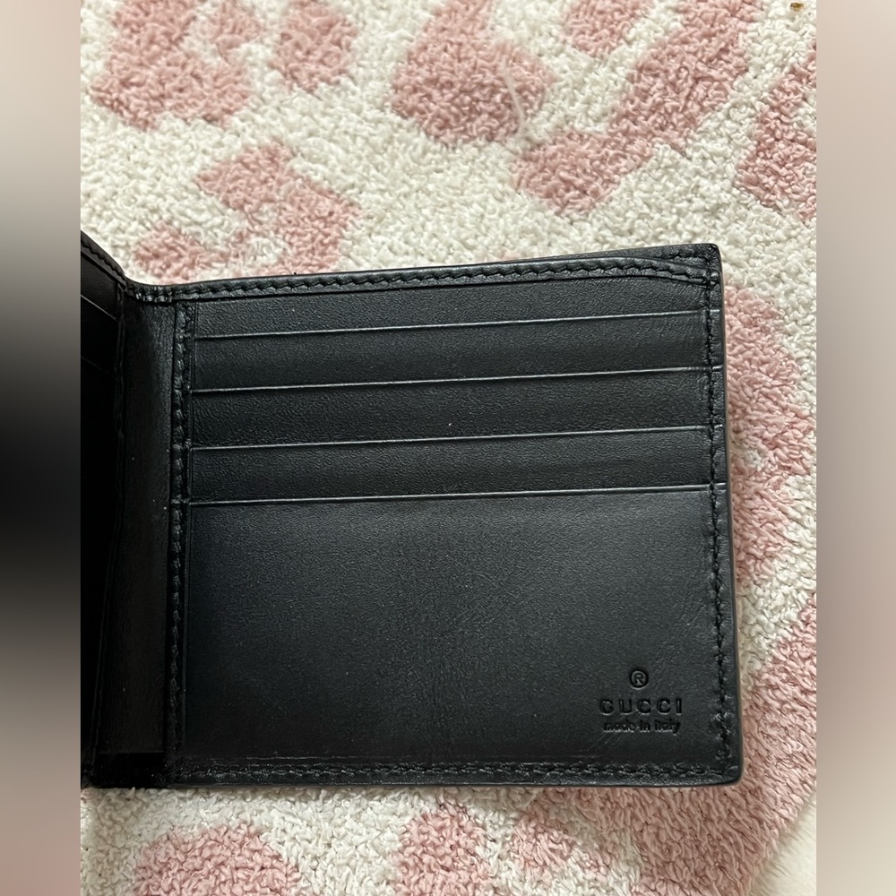 Gucci Black and Beige Men's Wallet - Picture 11 of 15